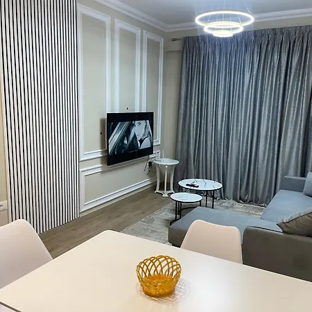 Luxe Apartment