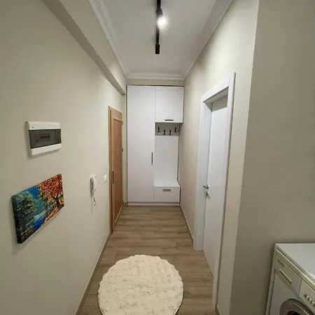Luxe Tirana