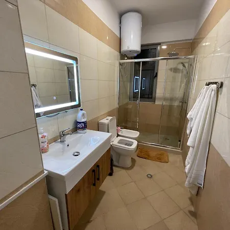 Luxe Tirana