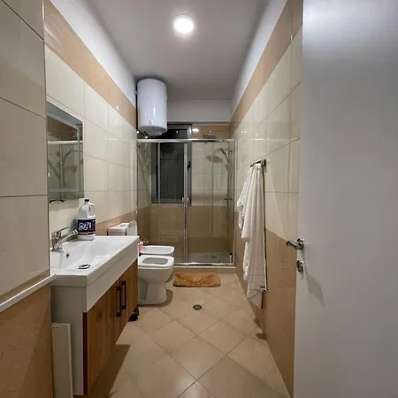 Luxe Tirana
