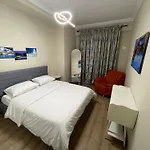 Luxe * Τίρανα